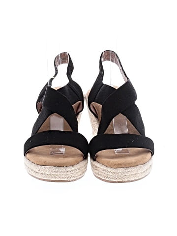 White Mountain Wedges (view 2)