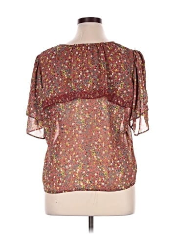 Skies Are Blue Short Sleeve Blouse (view 2)