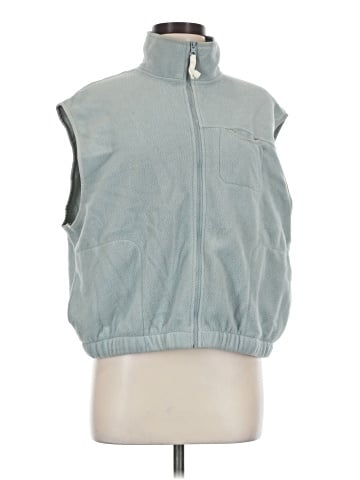 Active by Old Navy Vest (view 1)