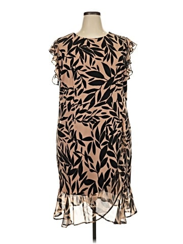 Shelby & Palmer Casual Dress (view 1)