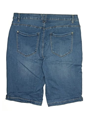 Curve Appeal Denim Shorts (view 2)