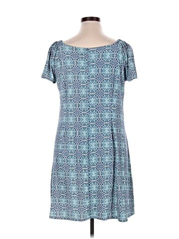 Signature by Robbie Bee Casual Dress (view 2)