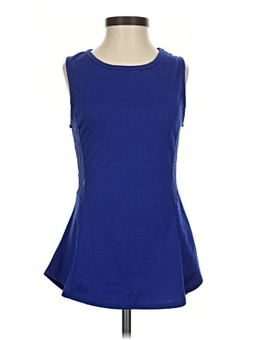 Tea n Rose Sleeveless T-Shirt (view 1)