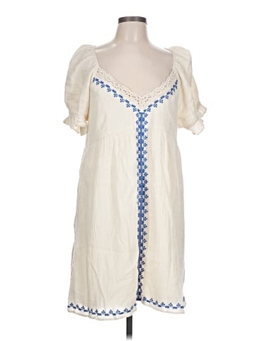 American Eagle Outfitters Casual Dress (view 1)