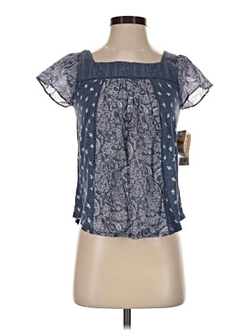 Rewind Short Sleeve Blouse (view 1)