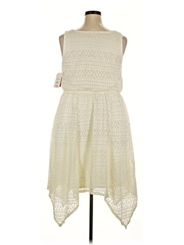 Faded Glory Casual Dress (view 2)