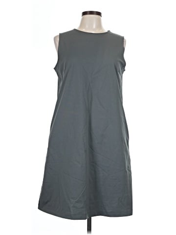 Uniqlo Casual Dress (view 1)
