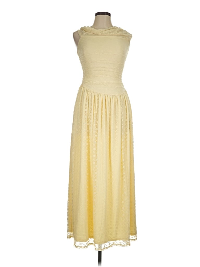 Pre-owned Francesca's Cocktail Dress In Yellow