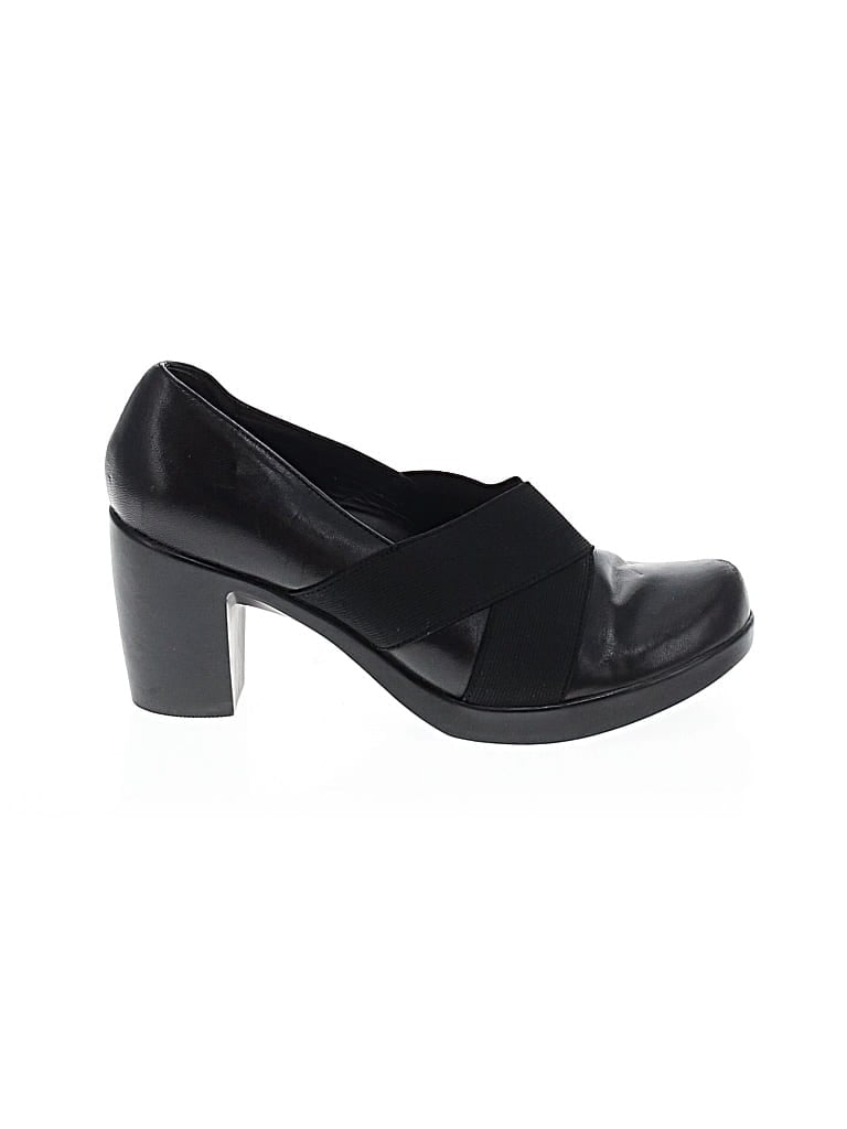Pre-owned Dansko Heels In Black
