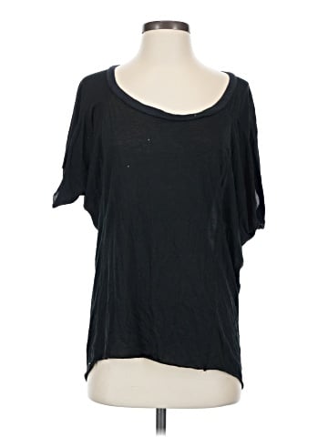 Elizabeth and James 3/4 Sleeve T-Shirt (view 1)