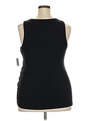Old Navy - Maternity Sleeveless T-Shirt (view 2)