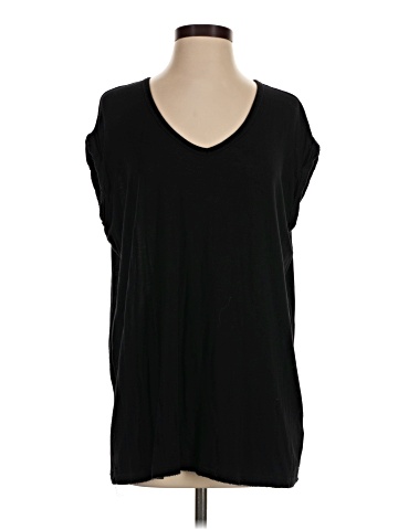 The Hanger Sleeveless T-Shirt (view 1)