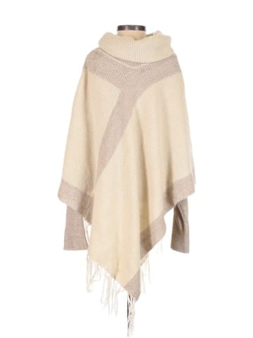 Mystree Poncho (view 2)