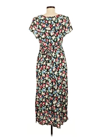 Urban Outfitters Casual Dress (view 2)