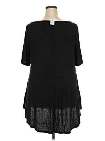 Lane Bryant Short Sleeve T-Shirt (view 2)