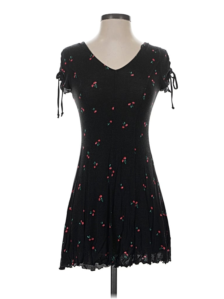 Pre-owned Love, Fire Casual Dress In Black