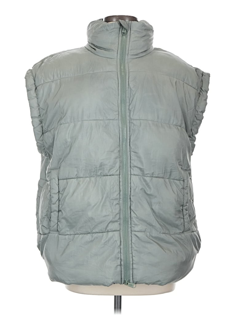 Pre-owned Fp Movement Vest In Green