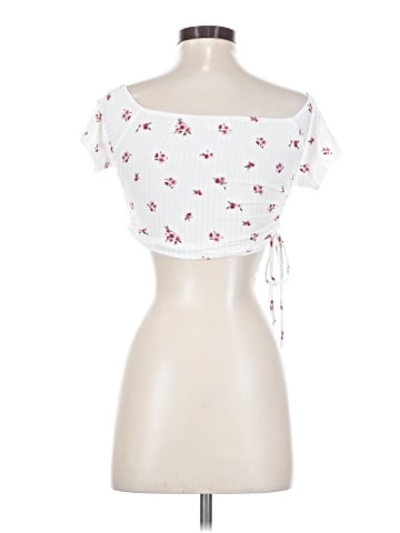 Le Lis Sleeveless Blouse (view 2)
