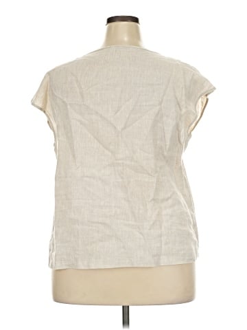 Amazhiyu Sleeveless T-Shirt (view 2)