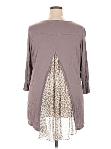 LOGO by Lori Goldstein 3/4 Sleeve T-Shirt (view 2)