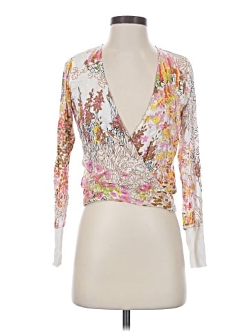 Tiny 3/4 Sleeve Blouse (view 1)