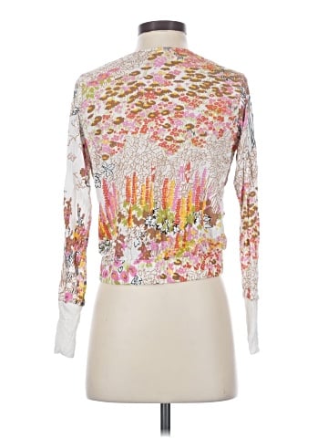 Tiny 3/4 Sleeve Blouse (view 2)