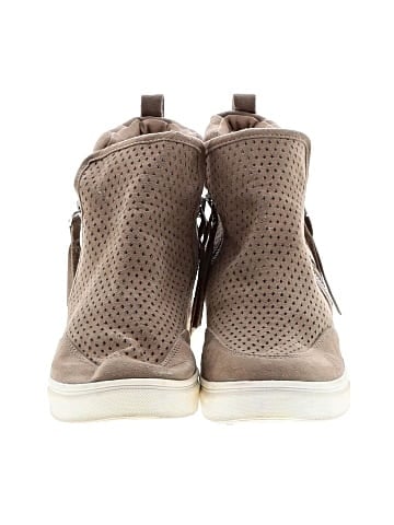 Madden Girl Ankle Boots (view 2)