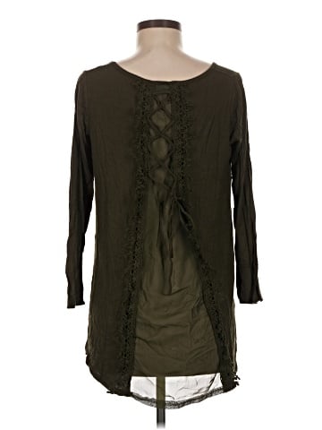 Kate & Mallory designs Long Sleeve Top (view 2)
