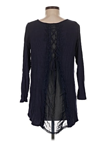 Kate & Mallory designs Long Sleeve Top (view 2)
