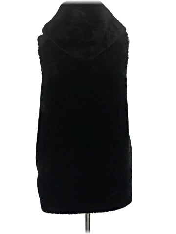 Capote Vest (view 2)