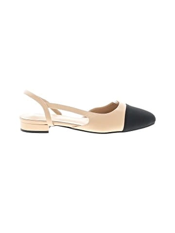 Unbranded Flats (view 1)