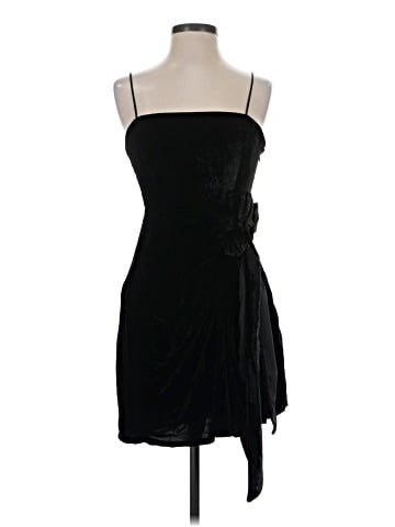 Cinq à Sept Cocktail Dress (view 1)