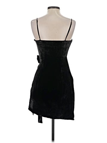 Cinq à Sept Cocktail Dress (view 2)