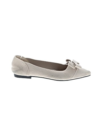 Unbranded Flats (view 1)