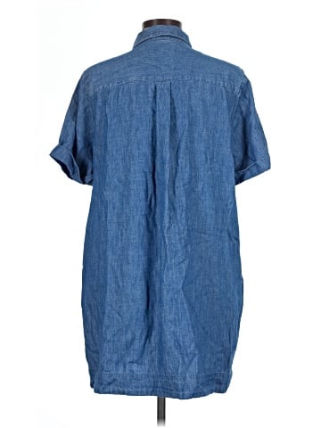 Old Navy Casual Dress (view 2)