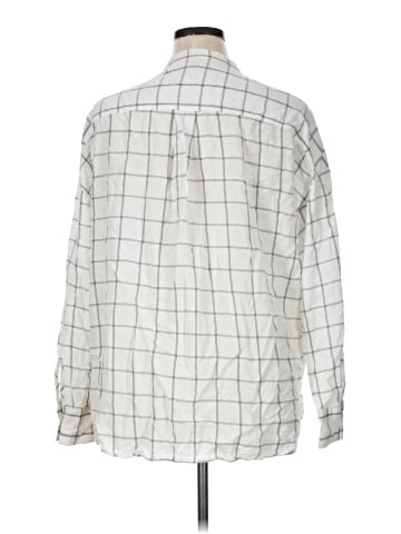 Banana Republic Long Sleeve Button-Down Shirt (view 2)