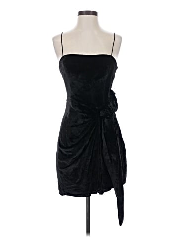 Cinq à Sept Cocktail Dress (view 1)