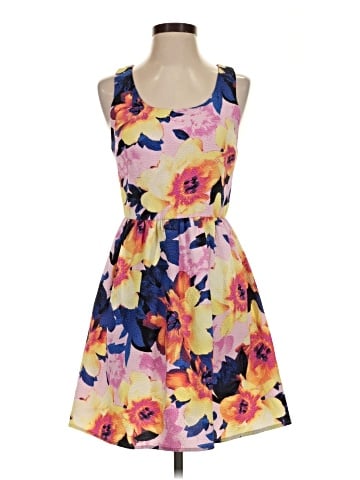 Everly Casual Dress (view 1)