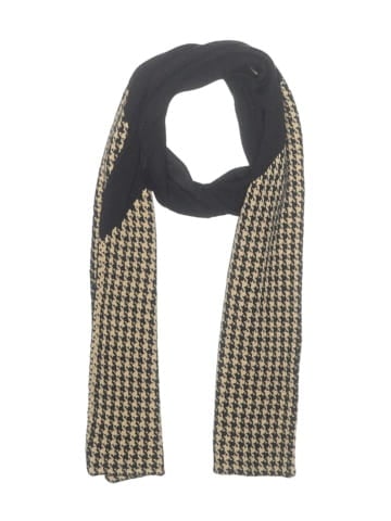 Carlisle Scarf (view 1)