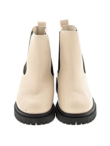 Old Navy Ankle Boots (view 2)