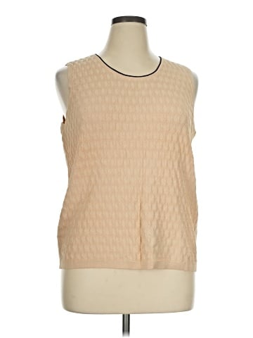 Emma James Sleeveless T-Shirt (view 1)
