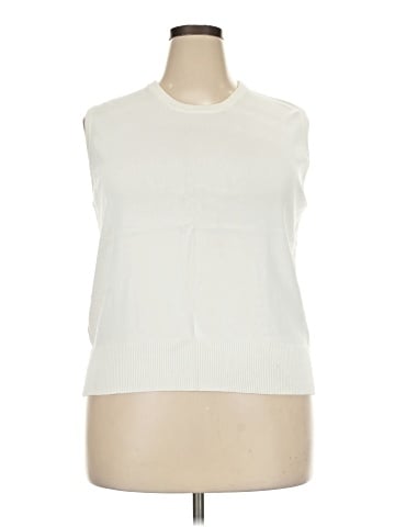 Joseph A. Sweater Vest (view 1)