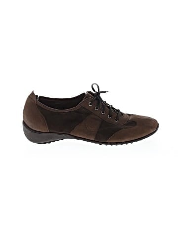 Munro American Sneakers (view 1)