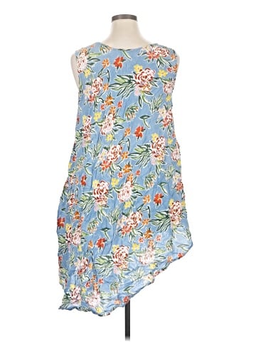 Metropolitan Casual Dress (view 2)