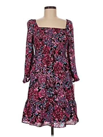 NANETTE Nanette Lepore Casual Dress (view 1)
