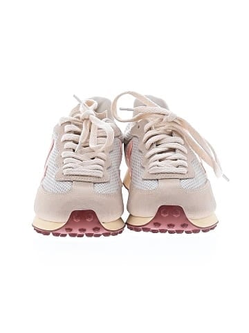 VEJA Sneakers (view 2)