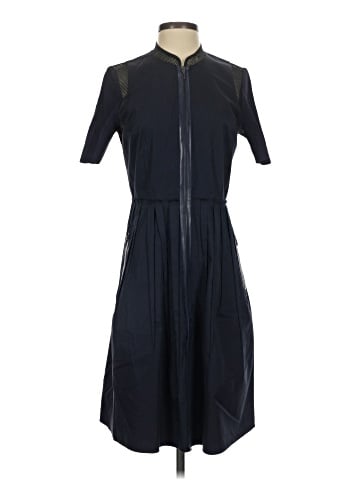 Elie Tahari Casual Dress (view 1)