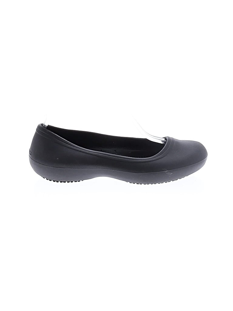Pre-owned Crocs Flats In Black