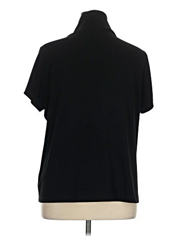 Mercer & Madison Short Sleeve Top (view 2)