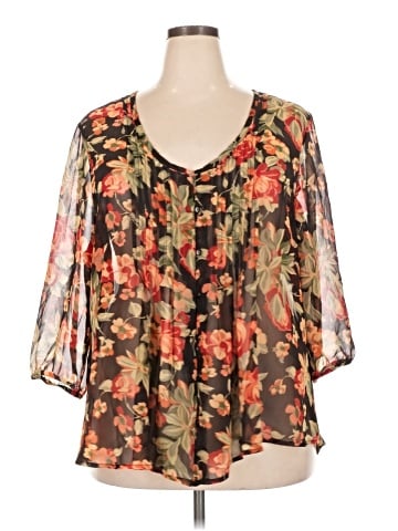 North Style 3/4 Sleeve Blouse (view 1)